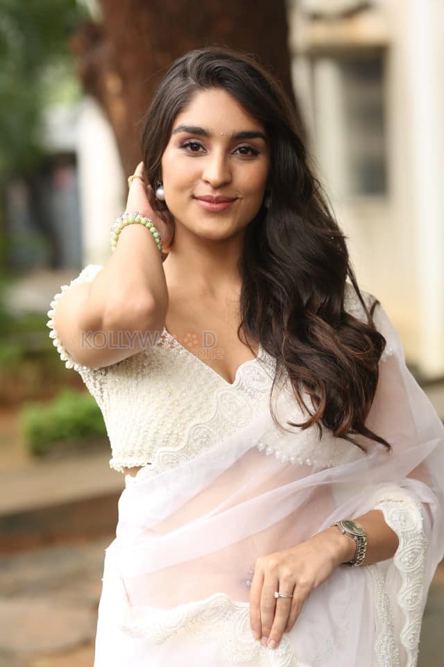 Heroine Yukti Thareja at K Ramp Movie Press Meet Photos 16