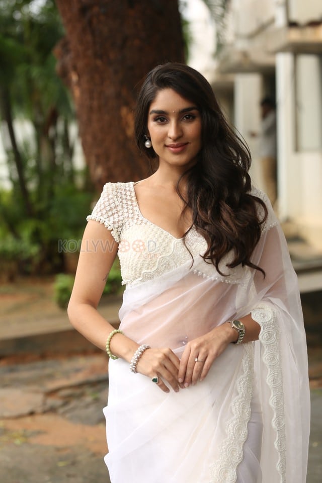 Heroine Yukti Thareja at K Ramp Movie Press Meet Photos 27