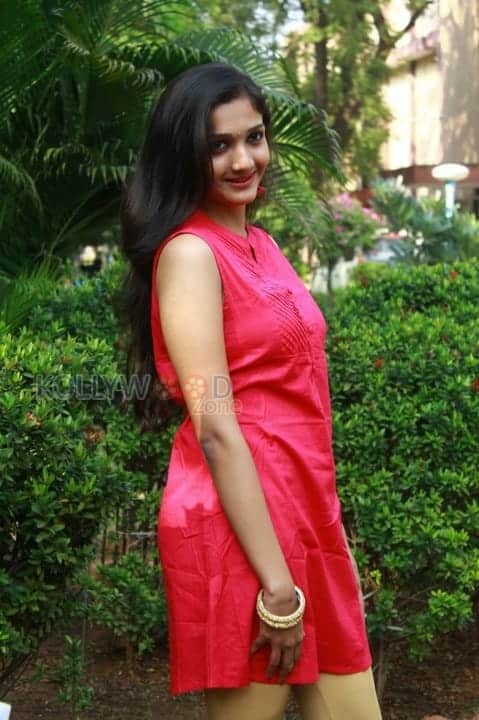 Aayirathil Iruvar Movie Actress Swasthika Photos 08