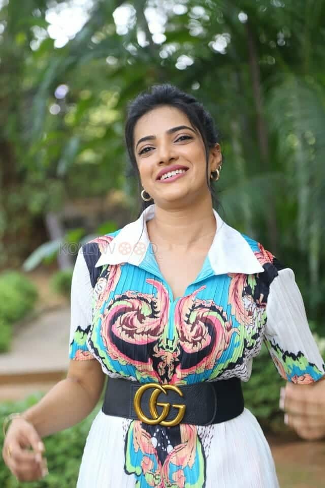 Actress Aayushi Patell at Katha Keli Teaser Launch Pictures 21