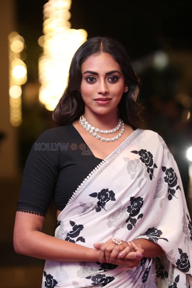 Actress Kamakshi Bhaskarla at 12A Railway Colony Pre release Event Pictures 17