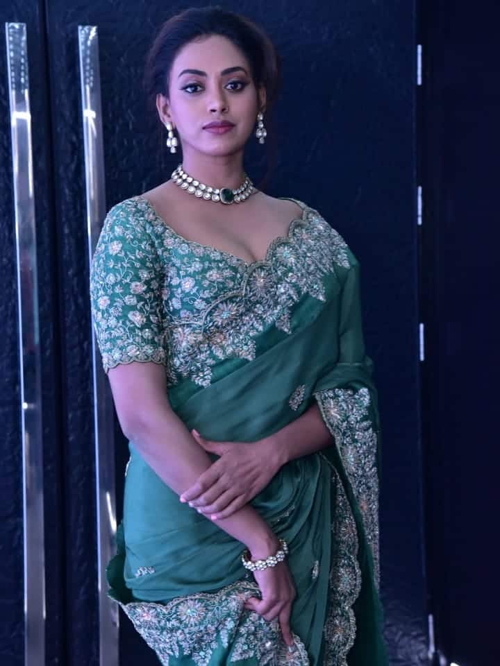 Actress Kamakshi Bhaskarla at Polimera 2 Movie Trailer Launch Photos 09