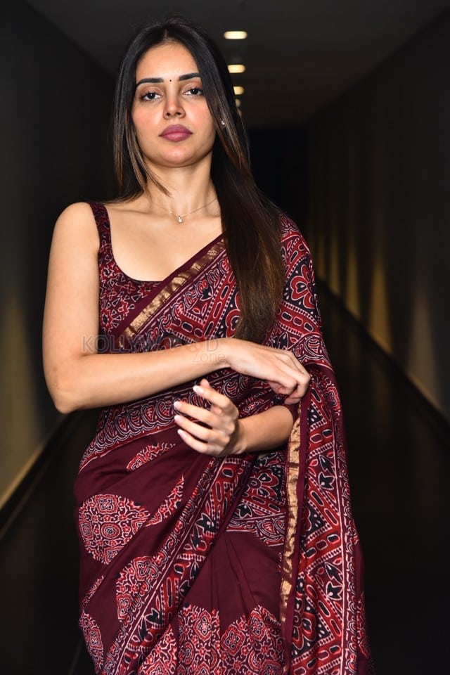 Actress Kushitha Kallapu at 3Roses Season 2 Teaser Launch Pictures 13