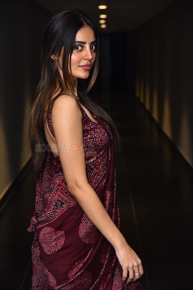 Actress Kushitha Kallapu at 3Roses Season 2 Teaser Launch Pictures 17