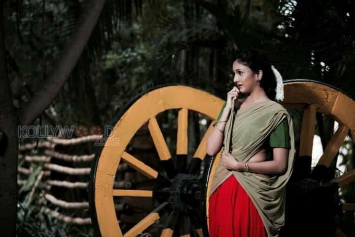 Actress Surabhi Santosh Photoshoot Pictures 14