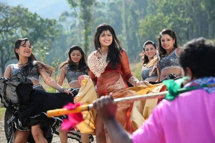 Adra Machan Visilu Movie Heroine Naina Sarwar Stills 04