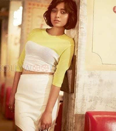 Bollywood Actress Sayani Gupta Photos 05