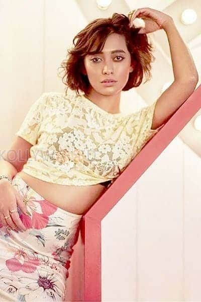 Bollywood Actress Sayani Gupta Photos 06