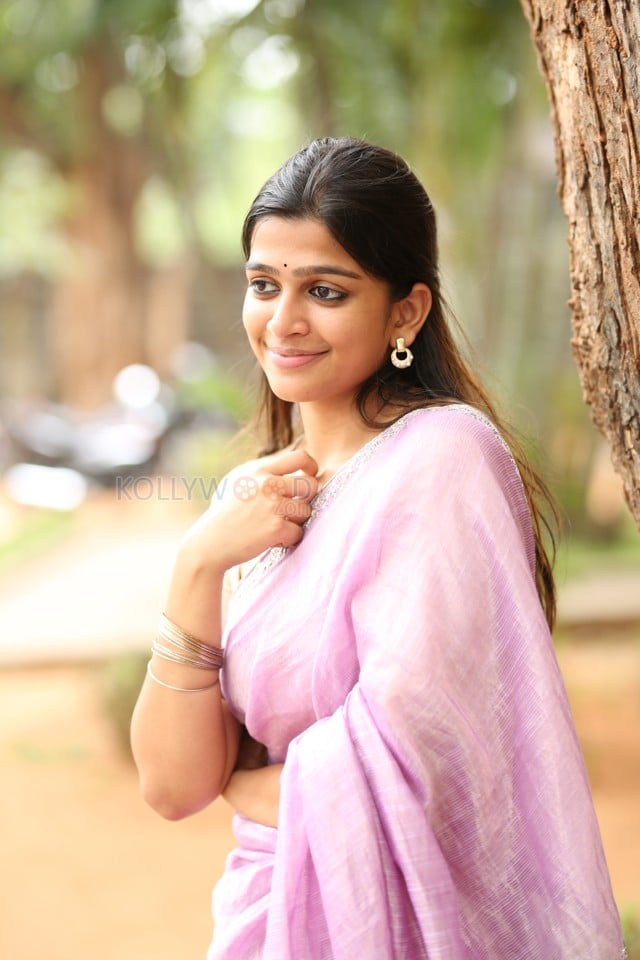 Actress Ananthika Sanilkumar at 8 Vasantalu Success Meet Photos 43