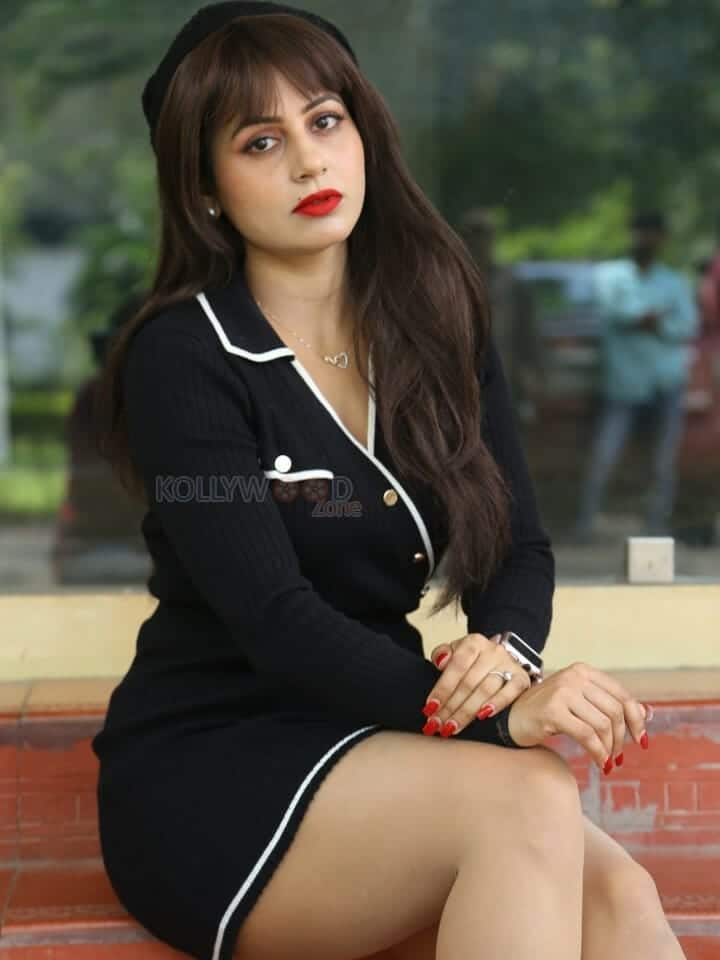 Actress Deepika Singh at Dirty Fellow Teaser Launch Photos 20