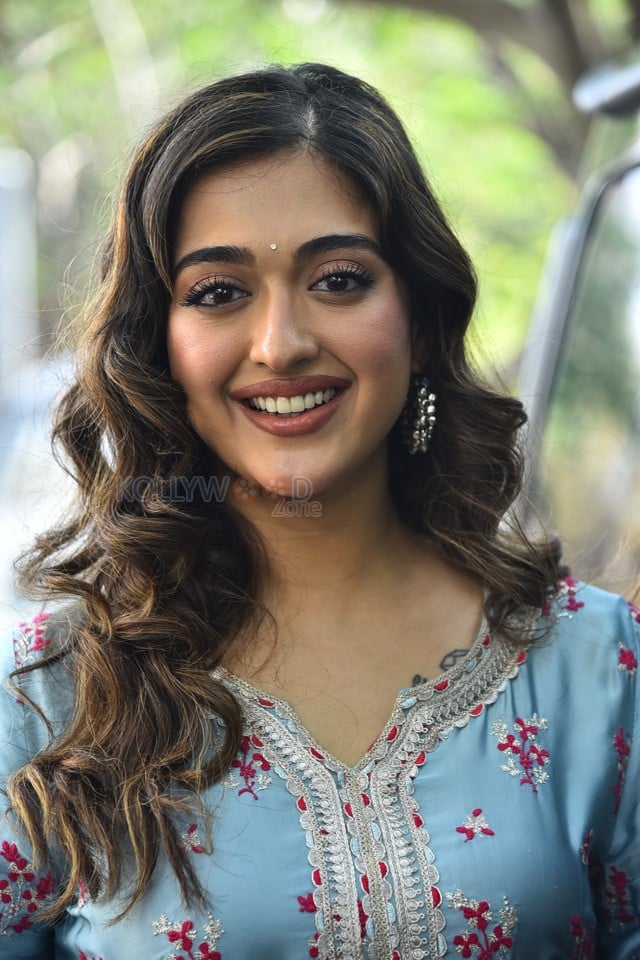 Actress Gayatri Bhardwaj at Cult Movie Opening Ceremony Pictures 08