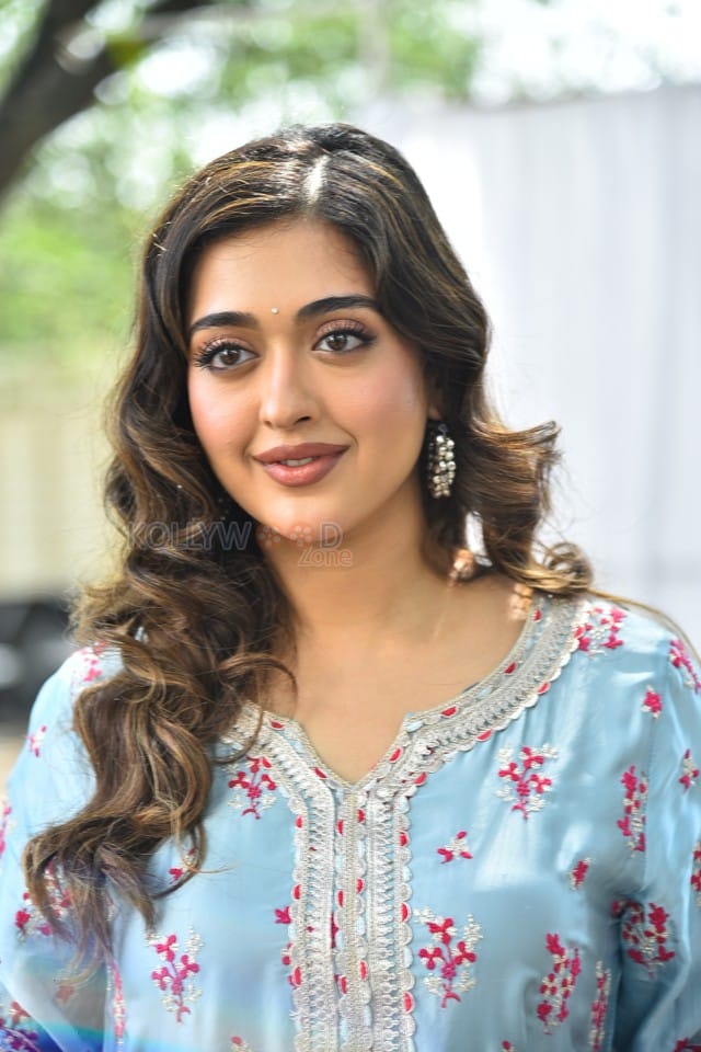 Actress Gayatri Bhardwaj at Cult Movie Opening Ceremony Pictures 15