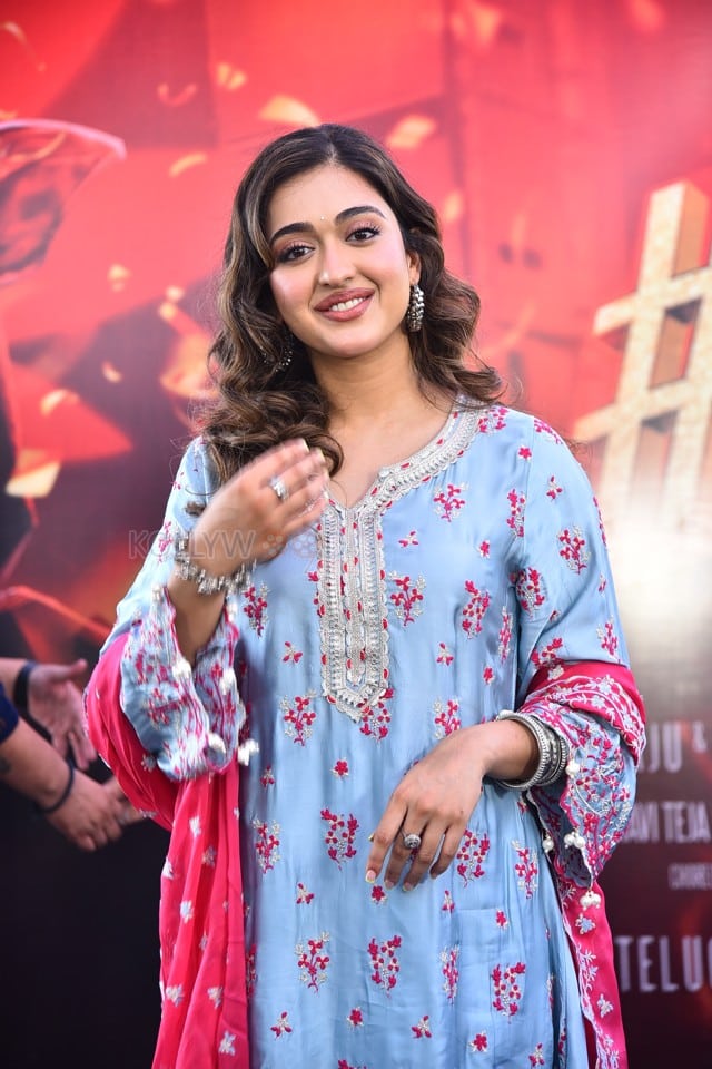 Actress Gayatri Bhardwaj at Cult Movie Opening Ceremony Pictures 26