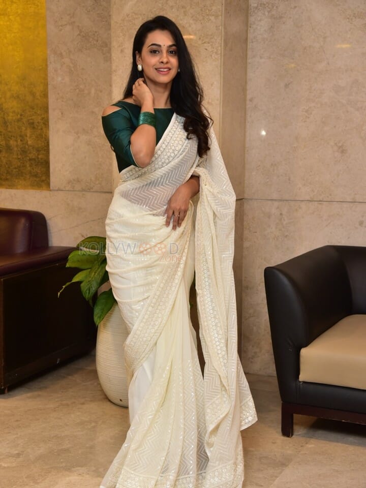 Actress Gopika Udayan at MAD Movie Success Meet Pictures 16