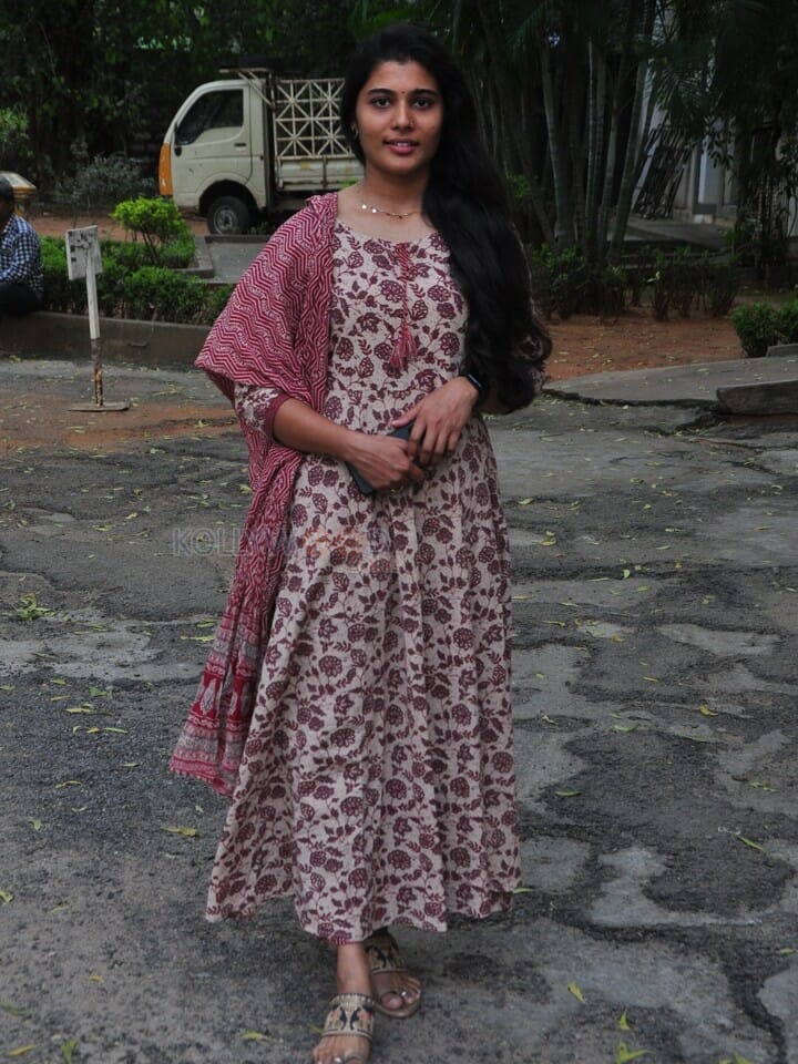 Actress Saranya Pradeep at Ambajipeta Marriage Band Movie Teaser Launch Pictures 04