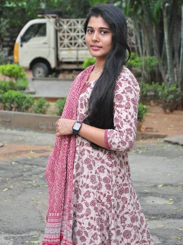 Actress Saranya Pradeep at Ambajipeta Marriage Band Movie Teaser Launch Pictures 07