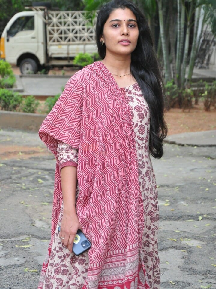 Actress Saranya Pradeep at Ambajipeta Marriage Band Movie Teaser Launch Pictures 09