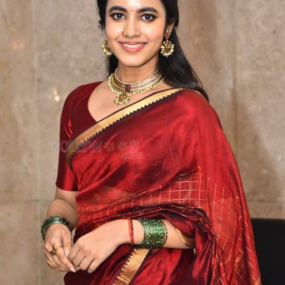 Shivani Nagaram