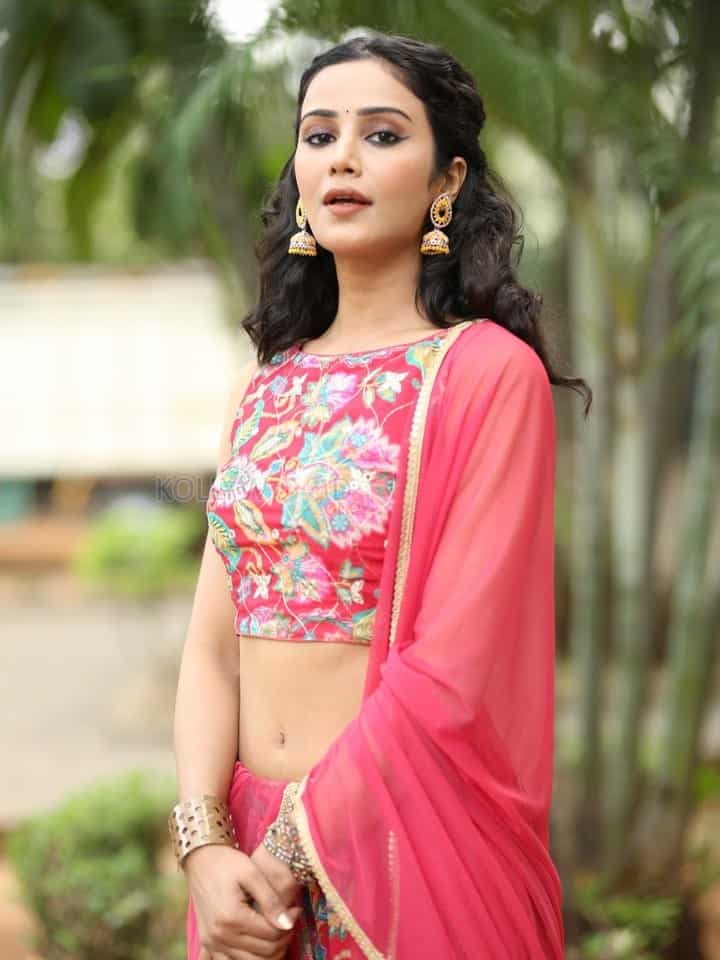 Actress Simran Gupta at Anveshi Movie Trailer Release Event Photos 25