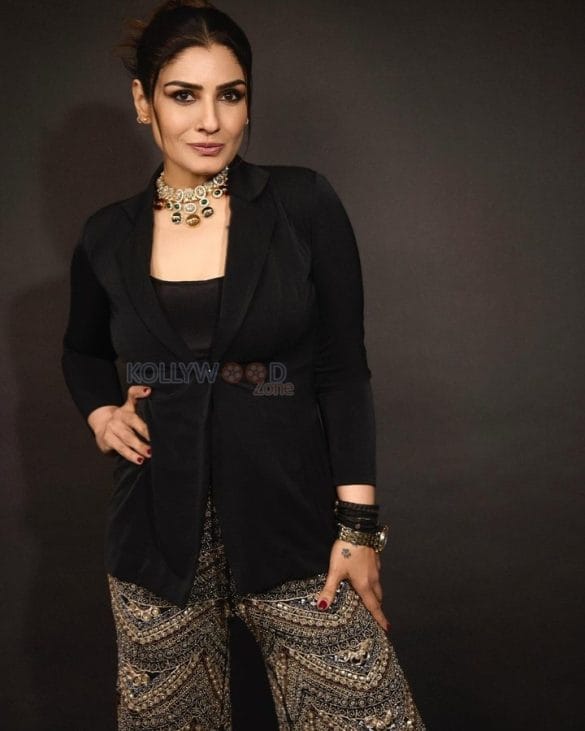 Raveena Tandon in BLACK KASHIDA HI-LOW JACKET