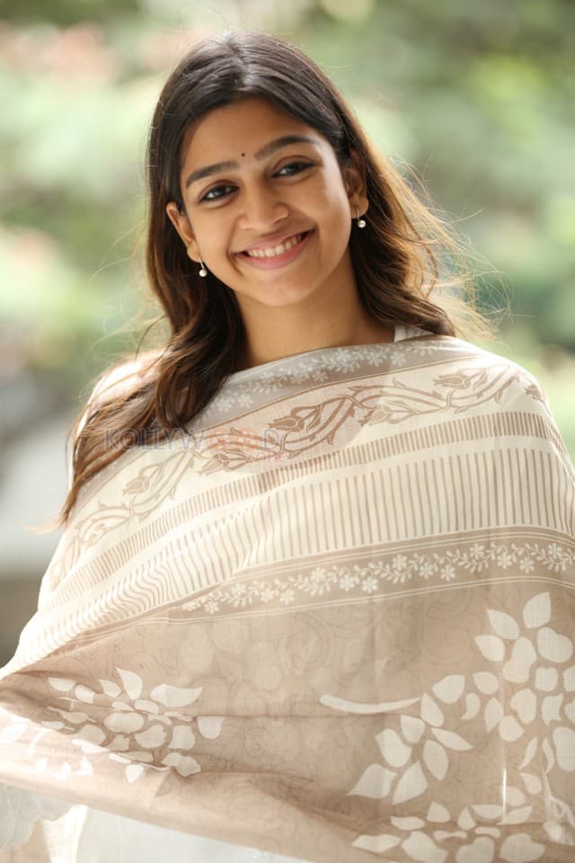 Heroine Ananthika Sanilkumar at 8 Vasantalu Interview Pictures 03