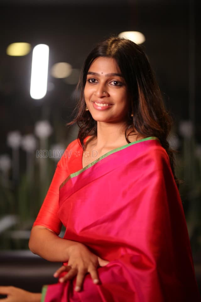 Heroine Ananthika Sanilkumar at 8 Vasantalu Pre release Event Pictures 10