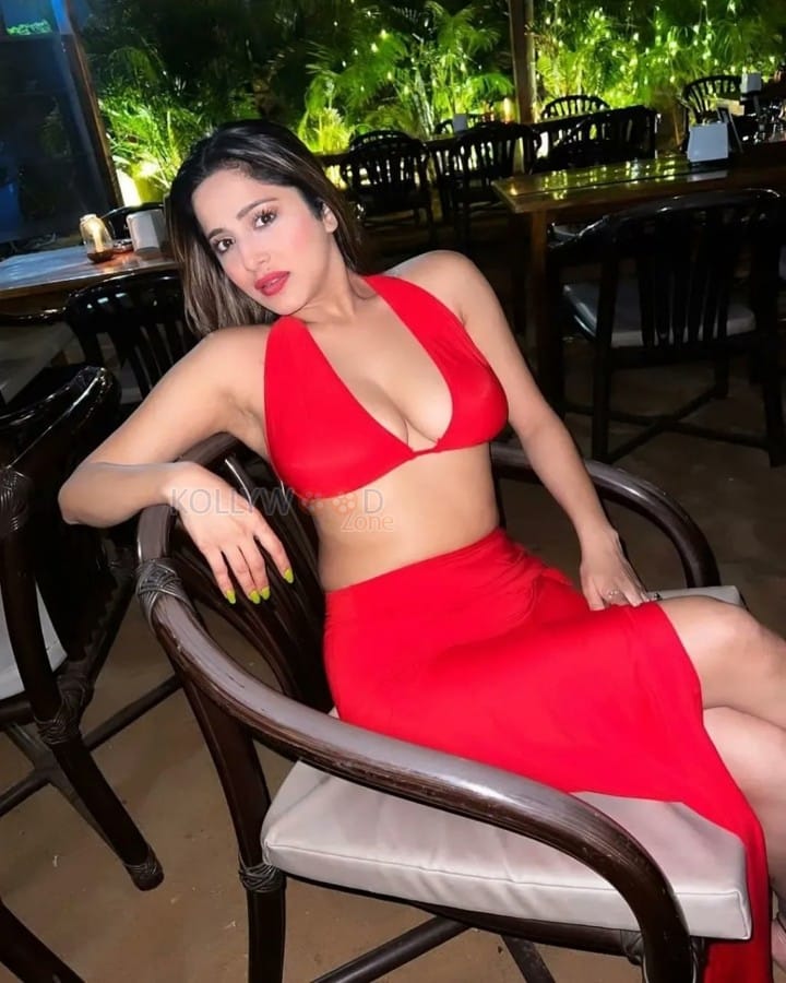 Hot Kate Sharma Boobs in a Red Bikini Photos 02