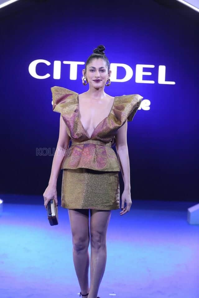 Kubbra Sait at Citadel Red Carpet 01