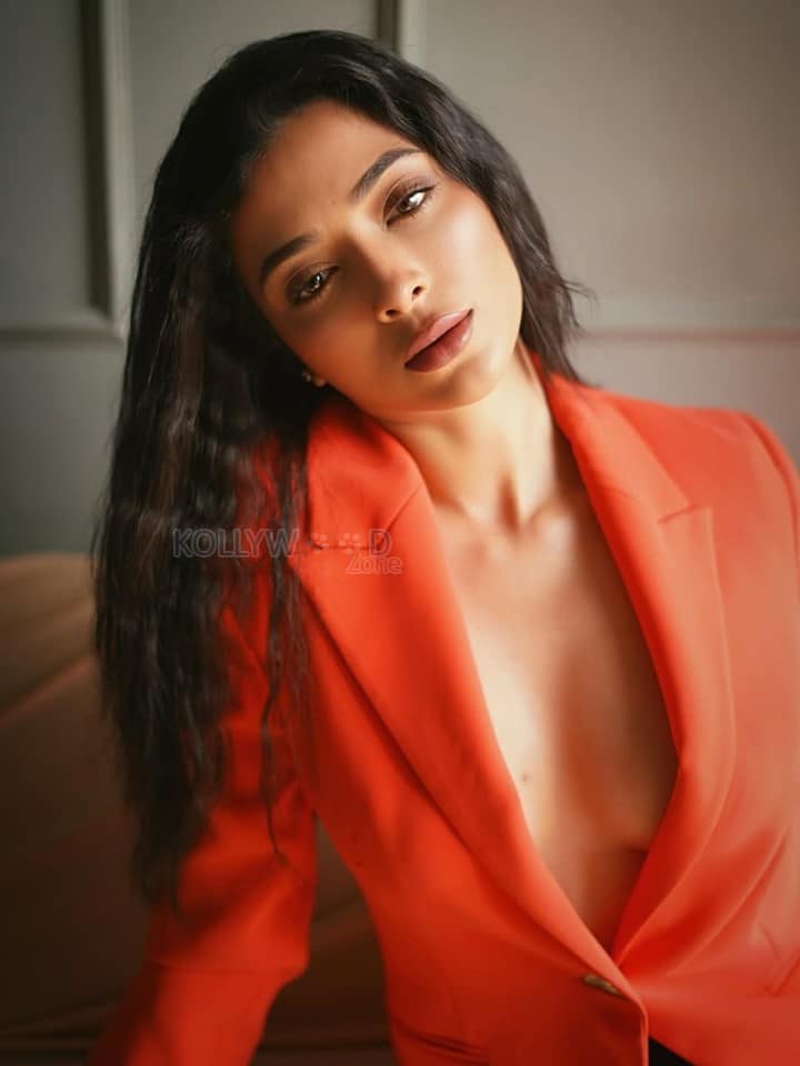 Sexy Afreen Alvi Braless in an Orange Blazer with a Sheer Black Floral Lace Tights Photos 04