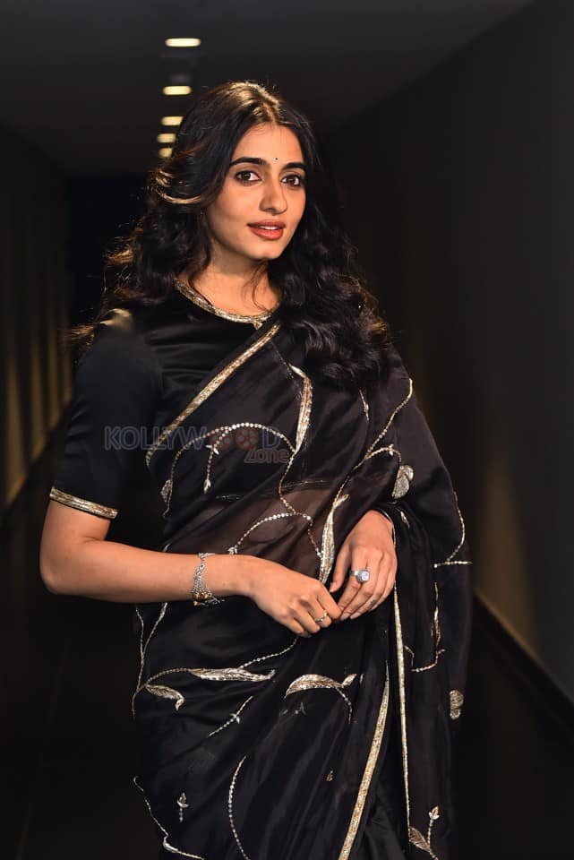 Actress Maanasa Choudhary at Aaryan Movie Pre Release Event Pictures 02