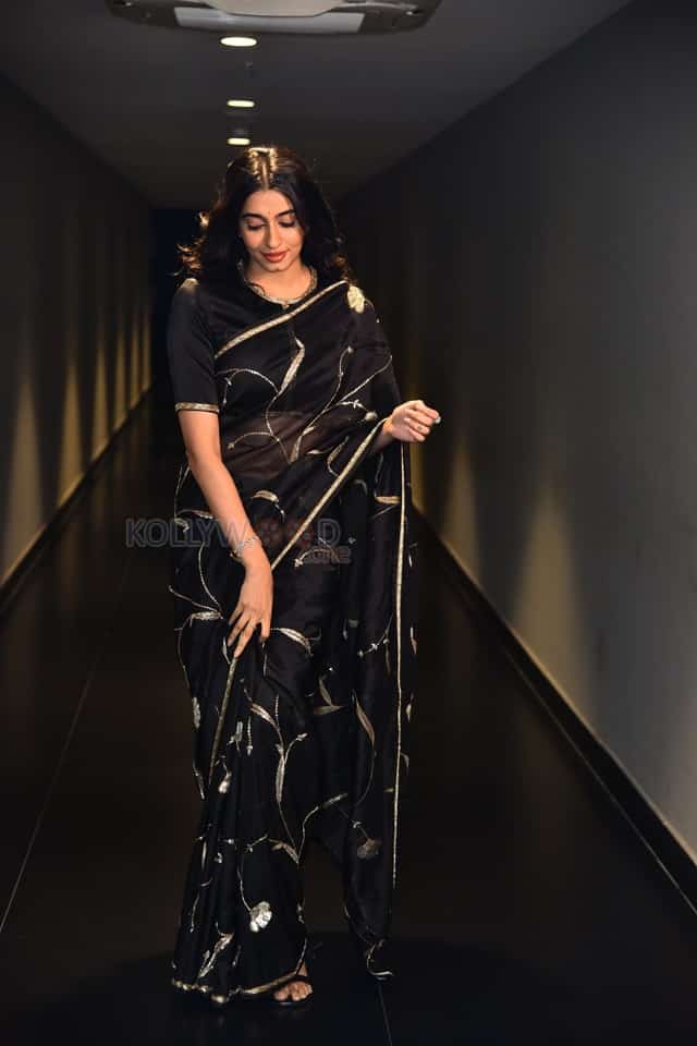 Actress Maanasa Choudhary at Aaryan Movie Pre Release Event Pictures 05