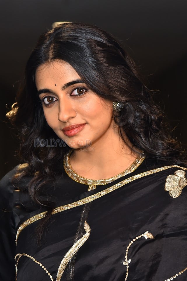 Actress Maanasa Choudhary at Aaryan Movie Pre Release Event Pictures 13