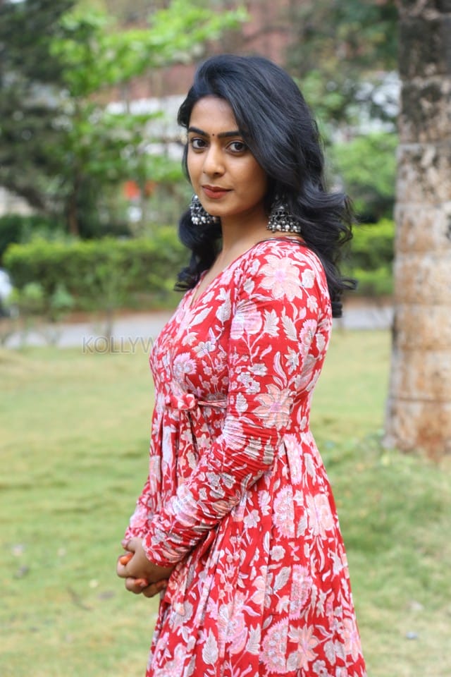Actress Meghalekha Kacharla at Roti Kapada Romance Movie Press Meet Photos 06