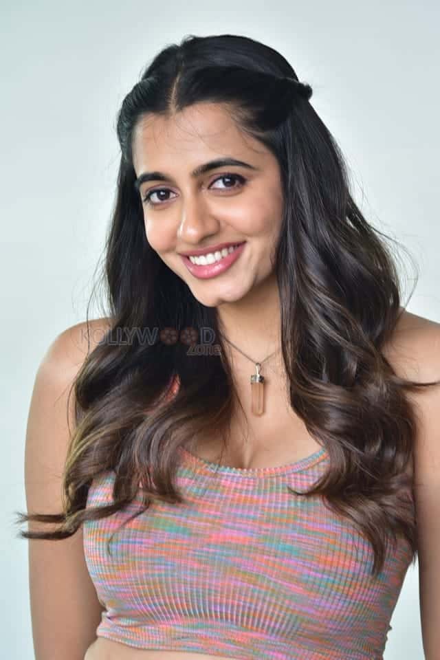 Sexy Actress Maanasa Choudhary at Bubblegum Interview Photos 84