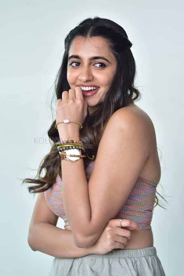 Sexy Actress Maanasa Choudhary at Bubblegum Interview Photos 89