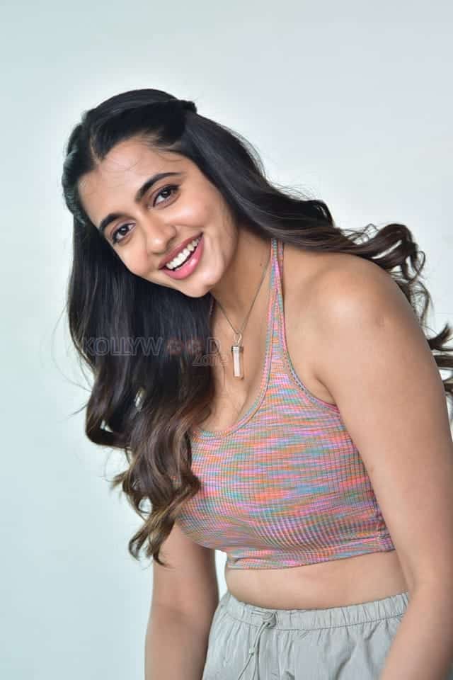Sexy Actress Maanasa Choudhary at Bubblegum Interview Photos 92