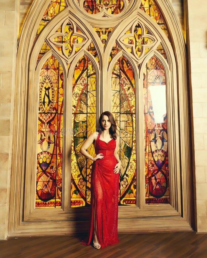 Stunning Kusha Kapila in a Red Sequined Dress with Halter Neckline Pictures 03