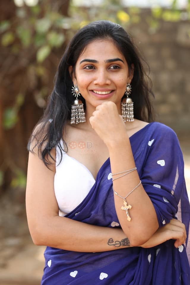 Actress Shagna at Prabhutva Junior Kalasala Movie Song launch Event Photos 14