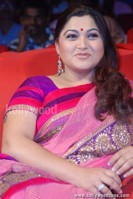 Kushboo At Women Entertainers Award Photos 02