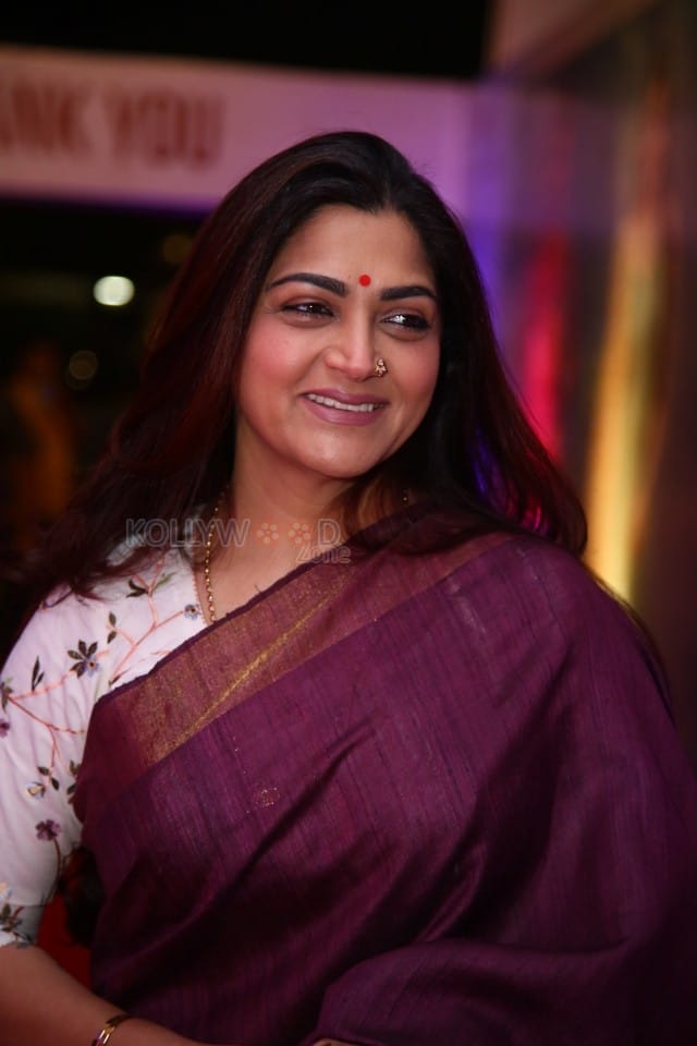 Kushboo at Aadavallu Meeku Johaarlu Movie Pre Release Event Stills 03