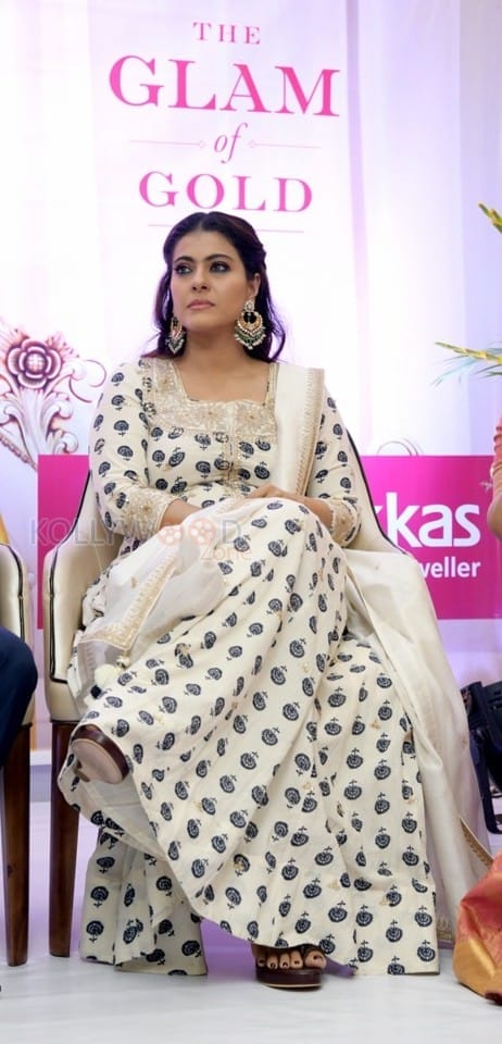 Actress Kajol Devgn At Joyalukkas Akshaya Tritiya 2019 Collection Event Photos 06