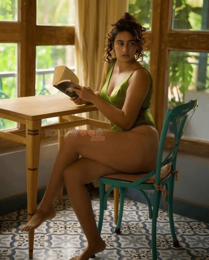 Hot Stunning Megha Shukla in a Metallic One Piece Swimsuit Pictures 02