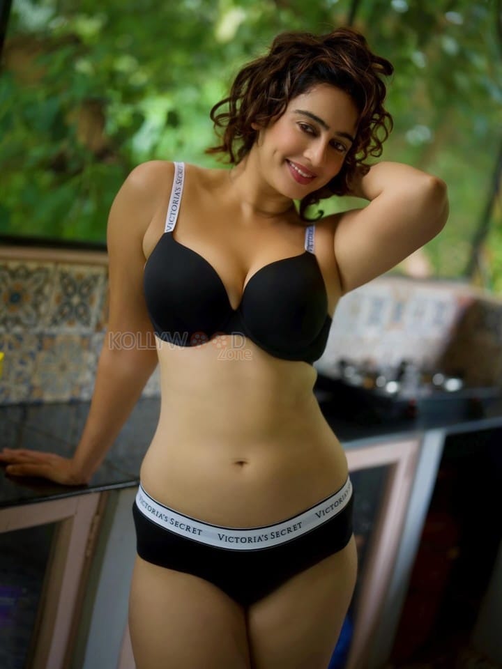 Irresistible Megha Shukla in a Black Two Piece Victoria Secret Lingerie Bikini Photos 02