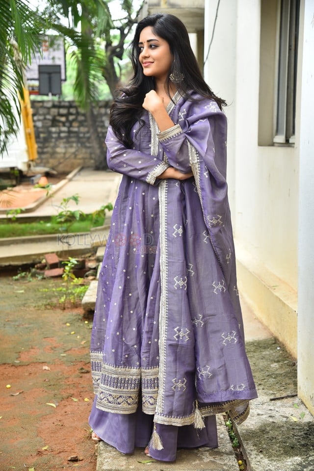 Heroine Deepshika at Maargan Movie Trailer Launch Event Photos 01