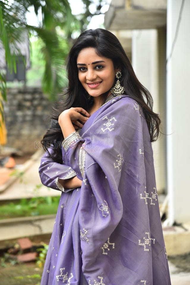 Heroine Deepshika at Maargan Movie Trailer Launch Event Photos 19