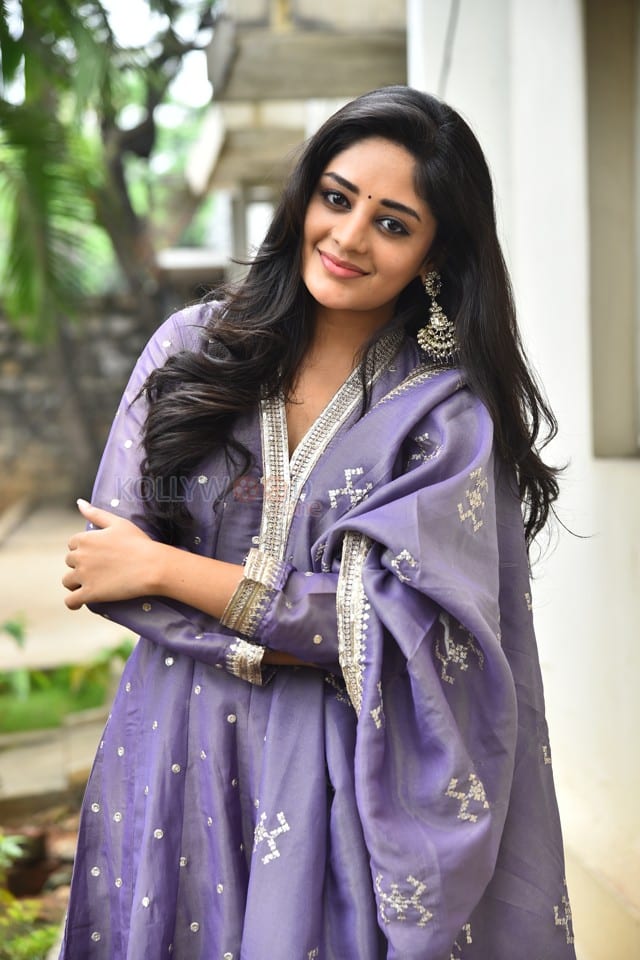Heroine Deepshika at Maargan Movie Trailer Launch Event Photos 20