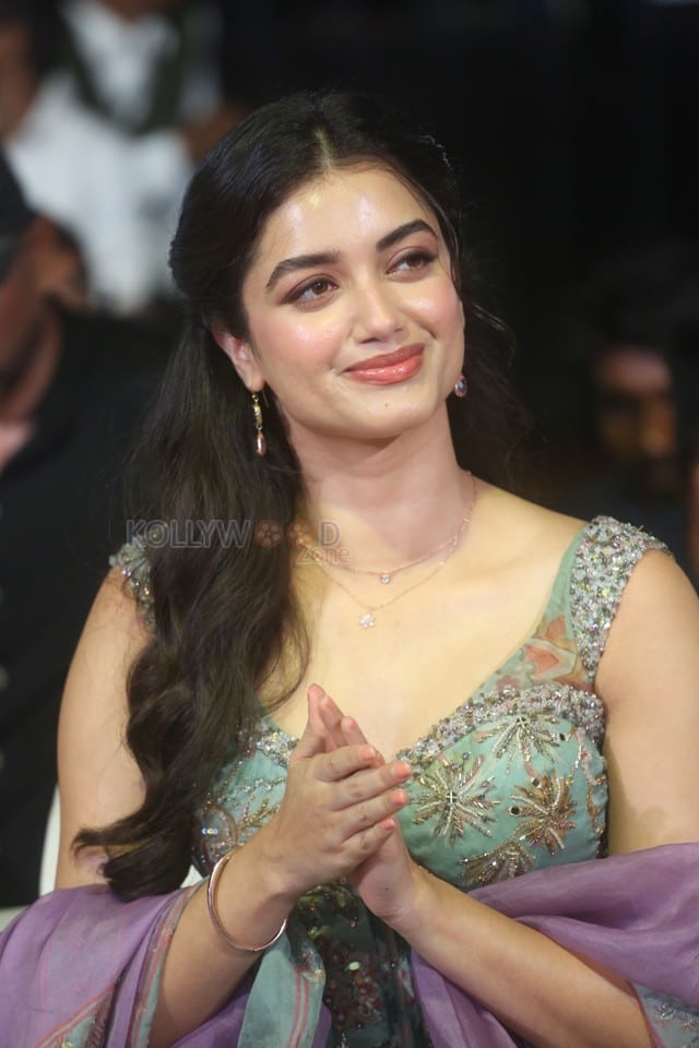 Actress Bhagyashri Borse at Andhra King Taluka Trailer Launch Pictures 02