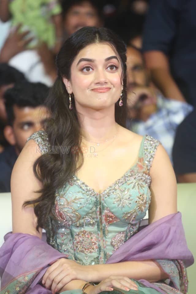 Actress Bhagyashri Borse at Andhra King Taluka Trailer Launch Pictures 10