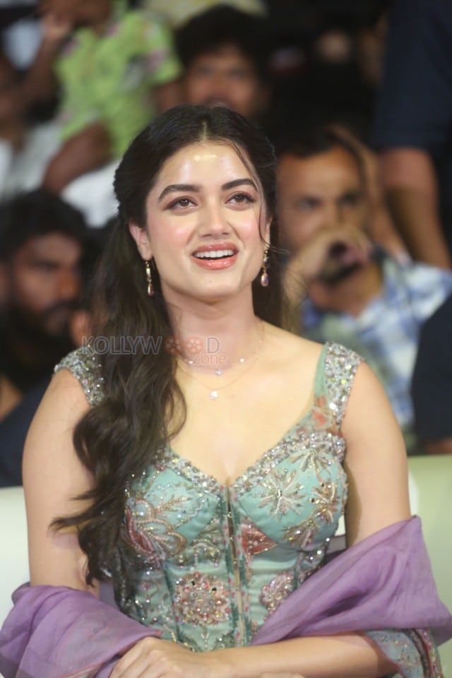 Actress Bhagyashri Borse at Andhra King Taluka Trailer Launch Pictures 11