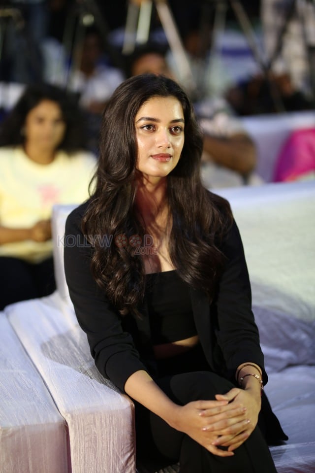 Beautiful Bhagyashri Borse at Kingdom Press Meet Pictures 19